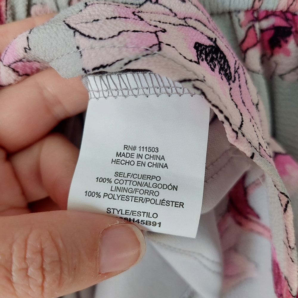 As U Wish Floral Flowy Split Flutter Sleeve Dress Sz S - Picture 10 of 11